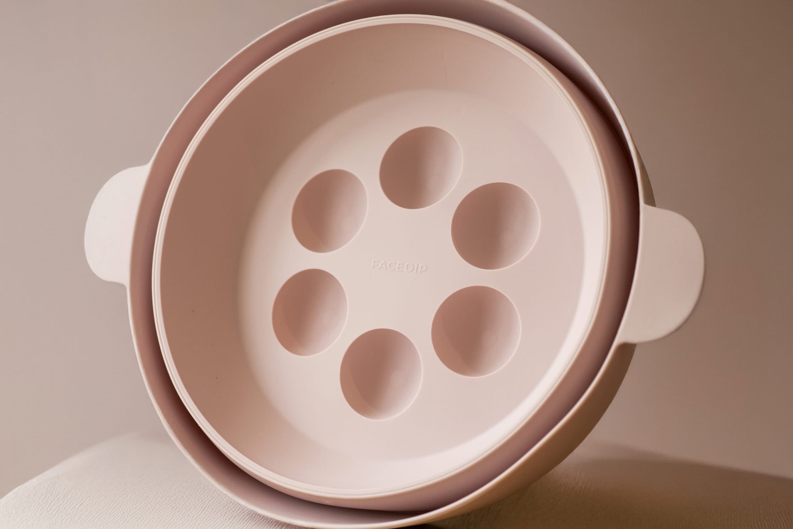 Facebdip bowl created by Nicole Jeffery