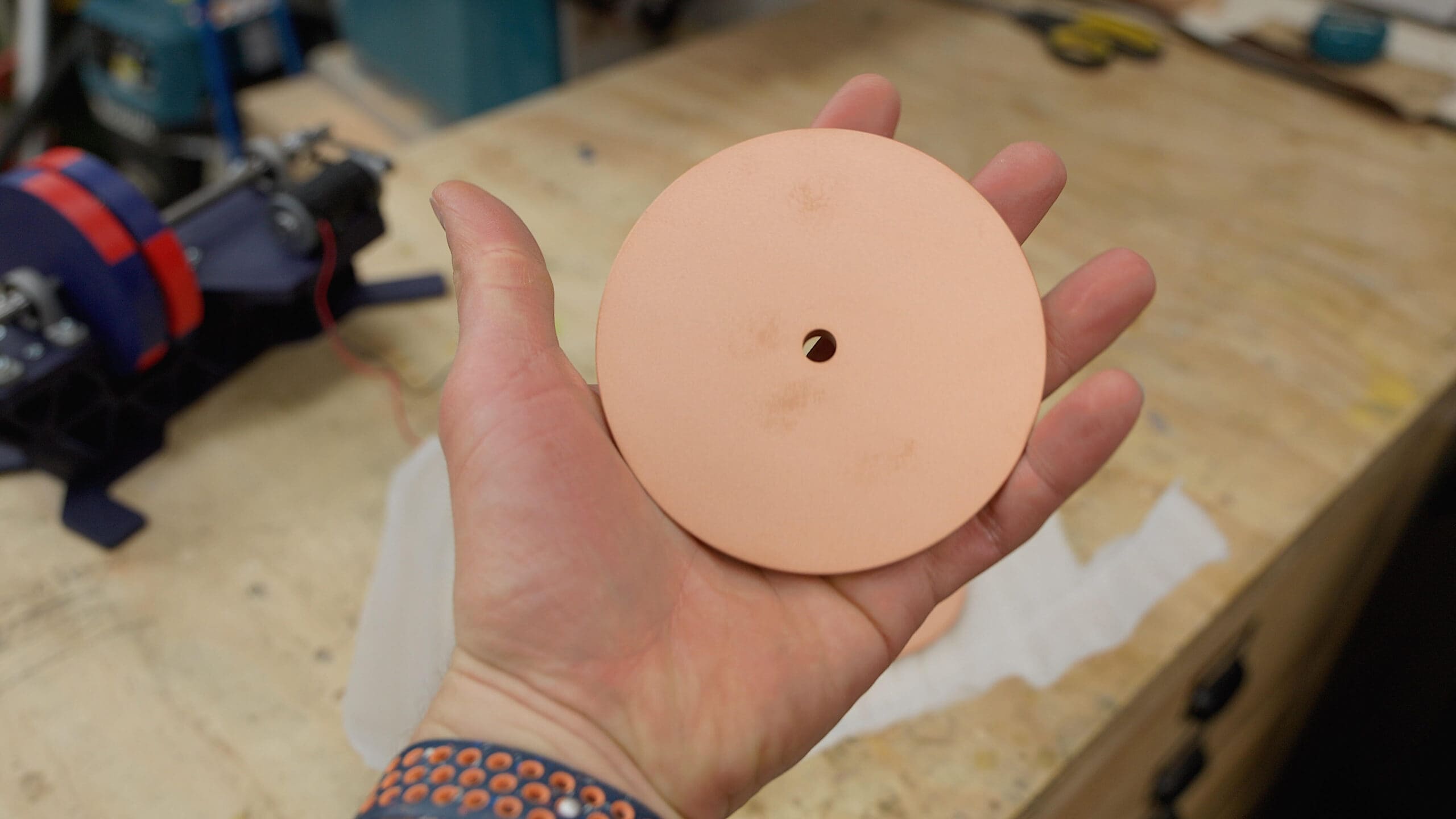 The CNC-machined copper disk — delivered by Xometry with a clean bead-blasted finish.©